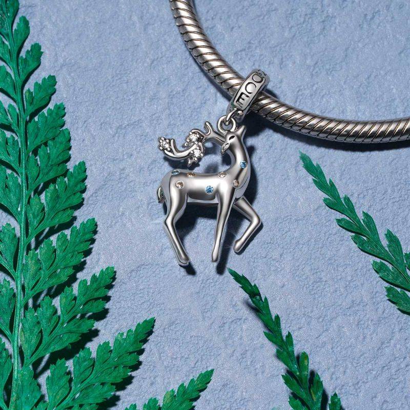 Gnoce Lovely Deer Pendant Dangle Charm