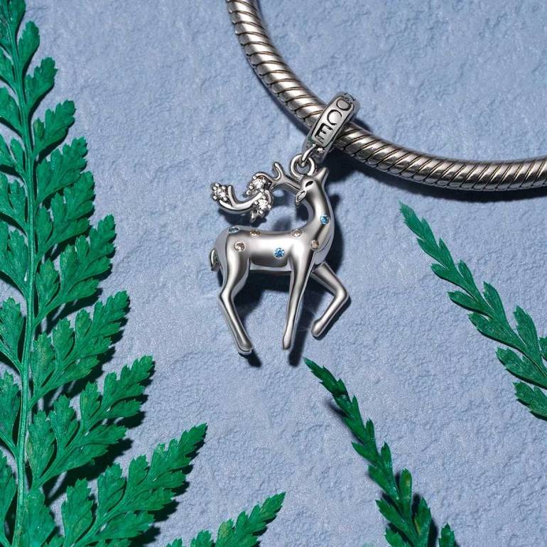 Gnoce Lovely Deer Pendant Dangle Charm