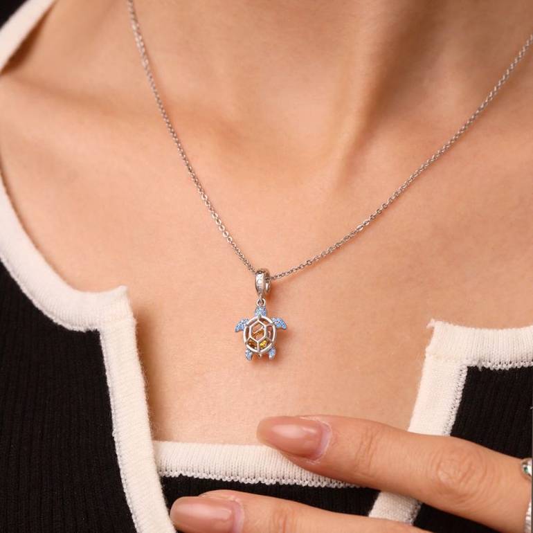 Gnoce Cage of Small ​​Sea Turtle Heart Birthstone Pendant Dangle Charm