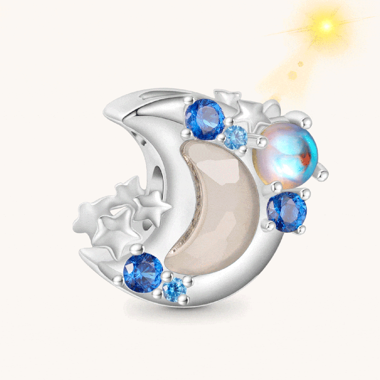 Gnoce Color-changing Moon Moonstone Charm
