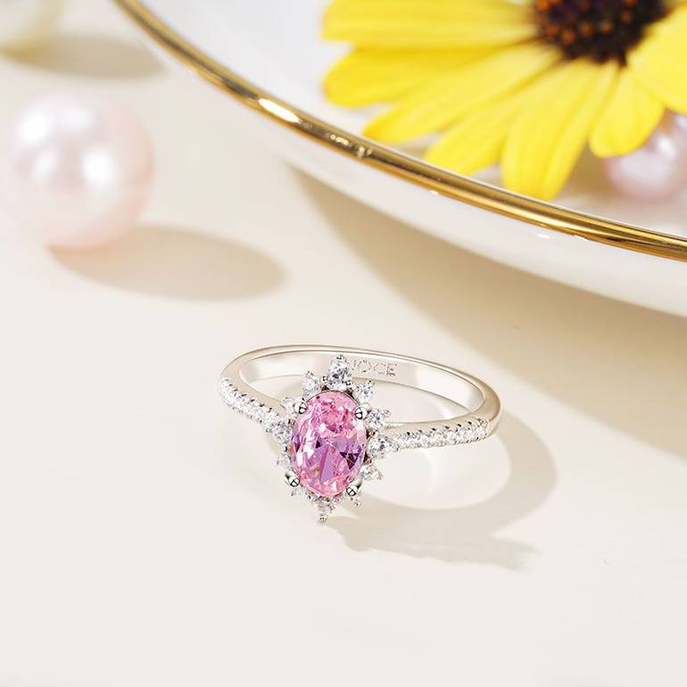 Gnoce Four Prong Oval Pink Halo Engagement Ring