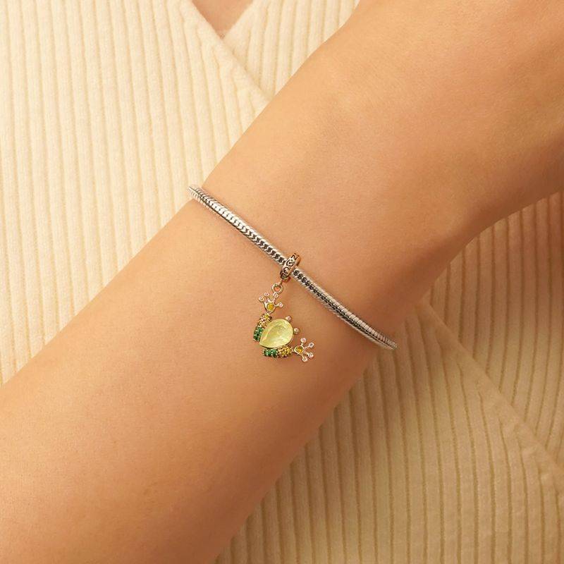 Gnoce Green Beneficial Insect Frog Pendant Dangle Charm