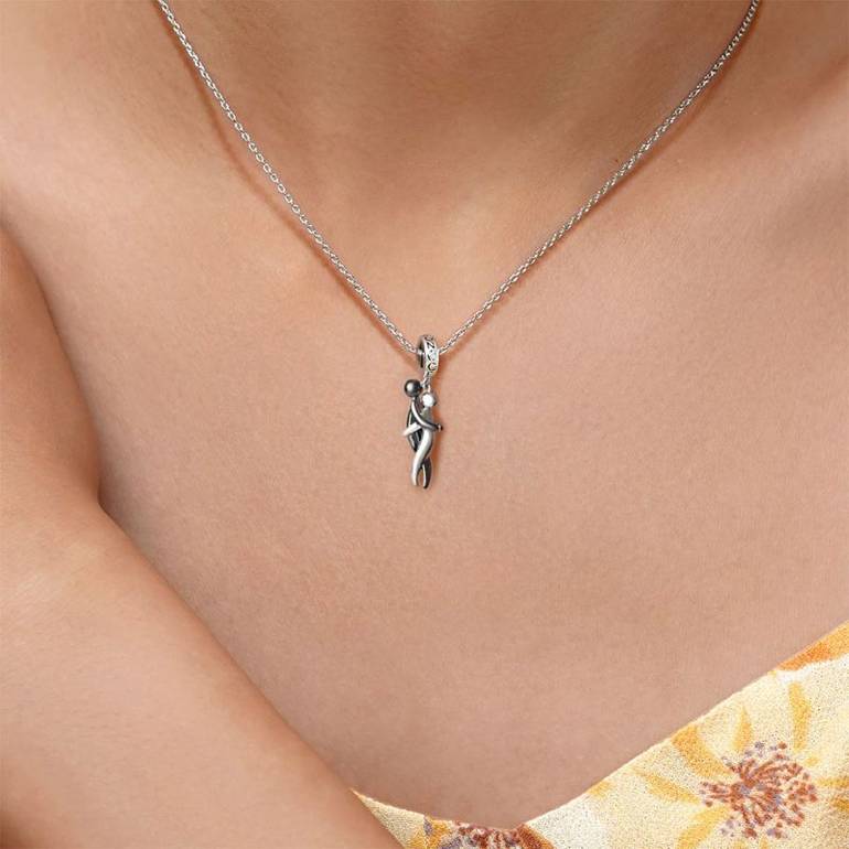 Gnoce Lover Embraces Romantic Pendant Dangle Charm