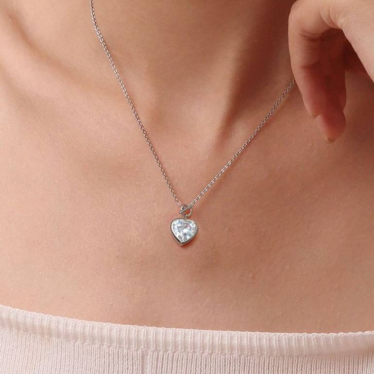 Gnoce OT Buckle Heart Birthstone Pendant Necklaces