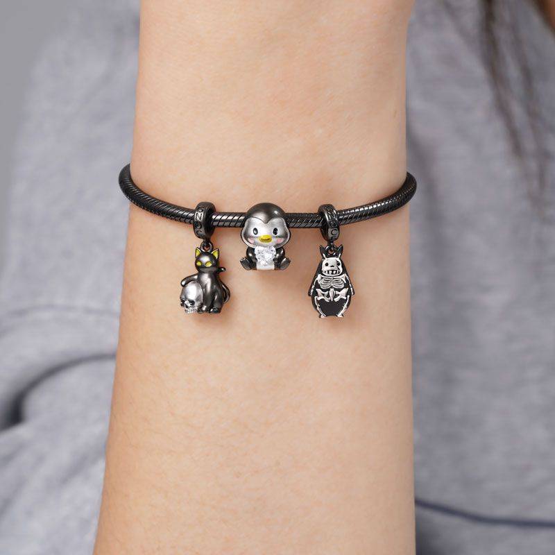 Cute Penguin Embraces Heart Gemstone Charm Bead 925 Sterling Silver
