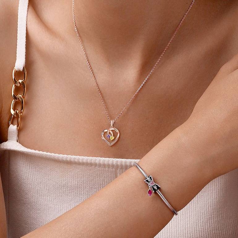 Gnoce Smart Heart Engravable Birthstone Necklaces