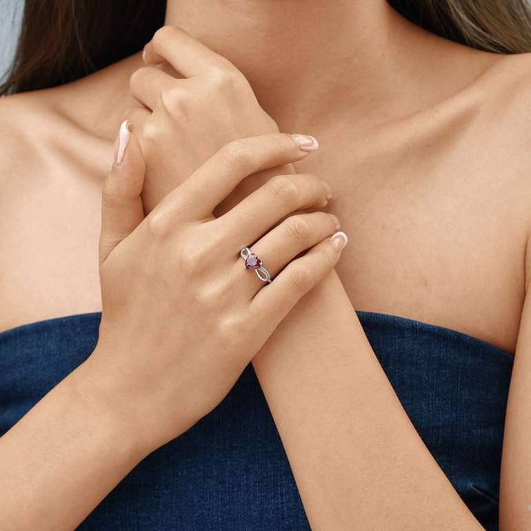 Gnoce Sparkling Birthstone Infinity Love Heart Ring