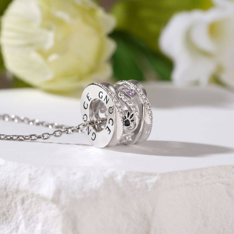 Gnoce Paws & Love Heart Twisted Drum Pendant Necklaces
