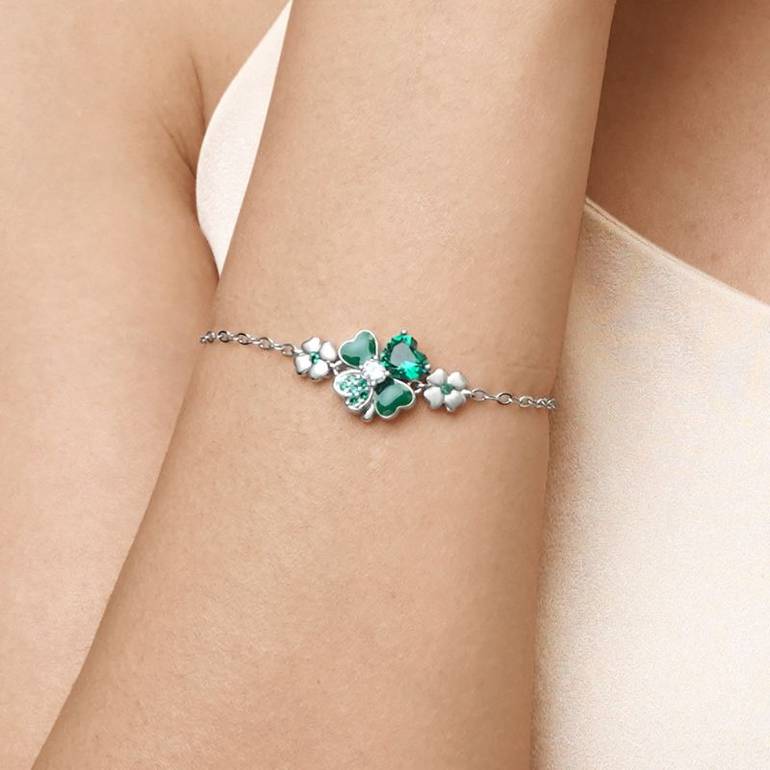 Gnoce Lucky Four Leaf Clover Bracelets