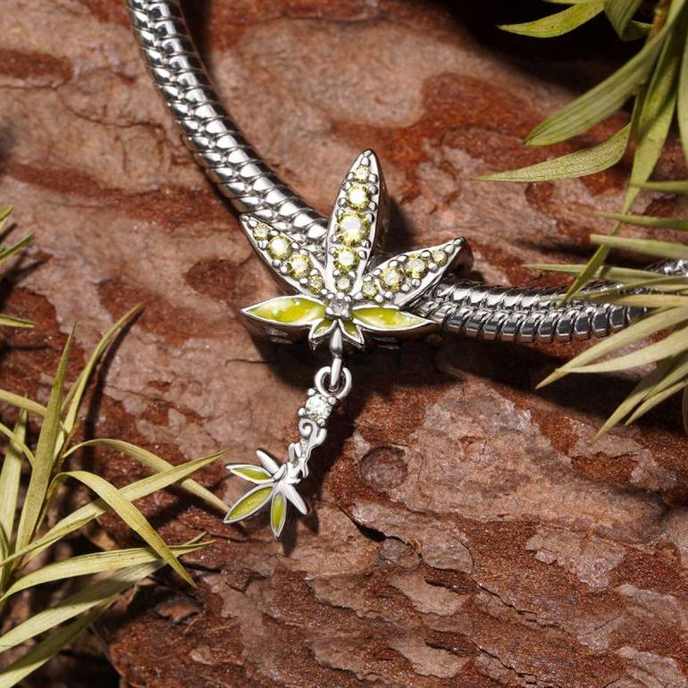 Gnoce Green Plant Pot Leaf Charm