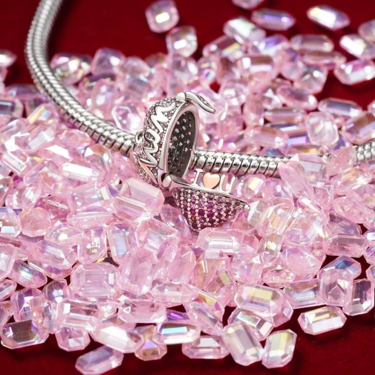 Gnoce Openable 'MOM' Heart Mother's Day Gift Pendant Dangle Charm