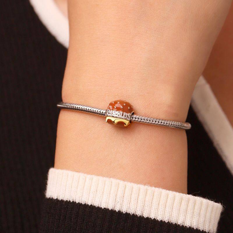 Gnoce Delicious Burger Engravable Charm