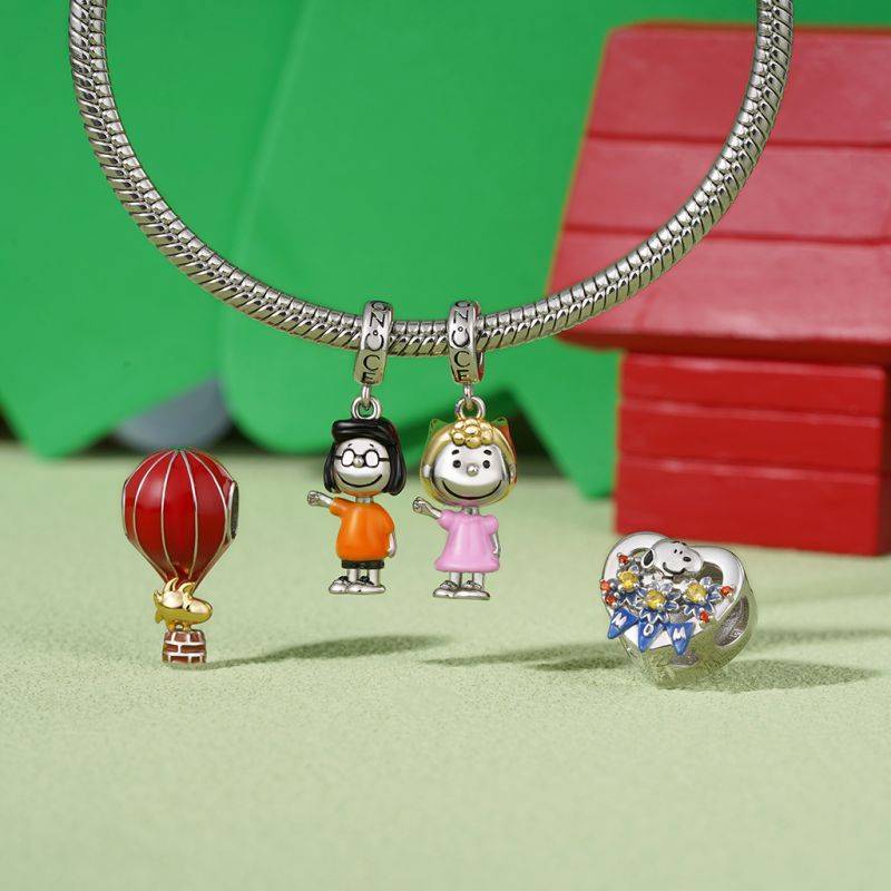 Gnoce Peanuts Woodstock Hot Air Balloon Ride Charm