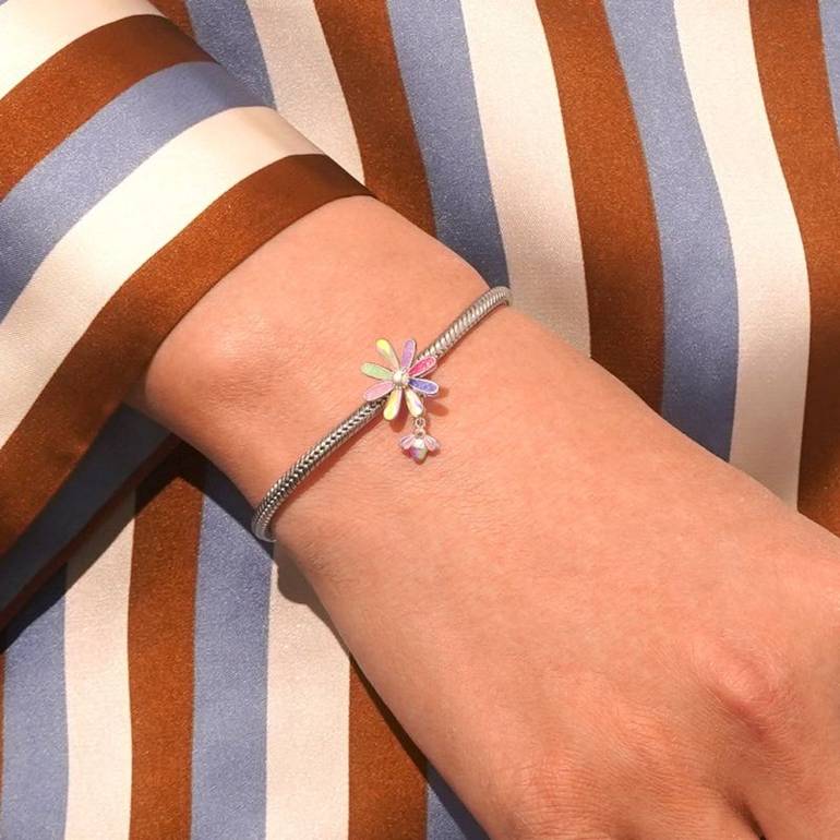 Gnoce Bee Daisy Colorful Charm