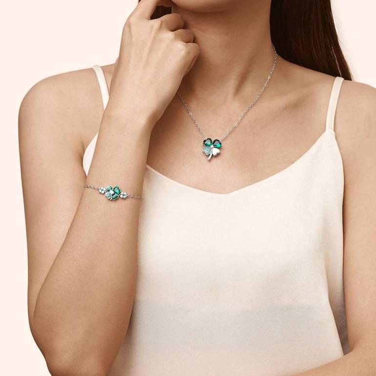 Gnoce Lucky Four Leaf Clover Bracelets