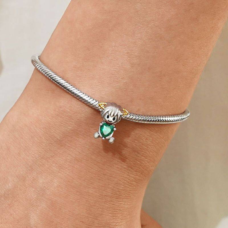 Gnoce Taurus Zodiac Sign Embraces Heart Gem Charm