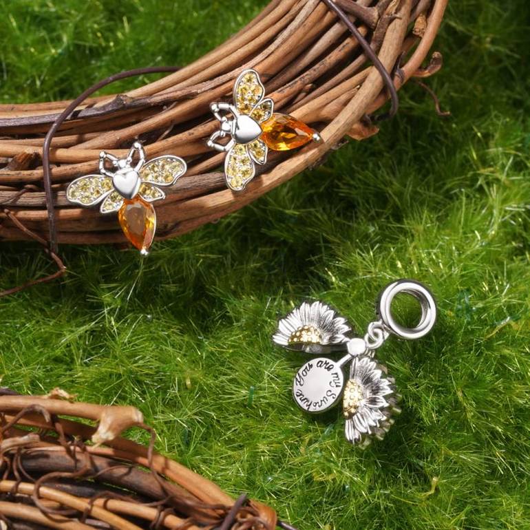 Gnoce Openable Sunflower Engravable Pendant Dangle Charm