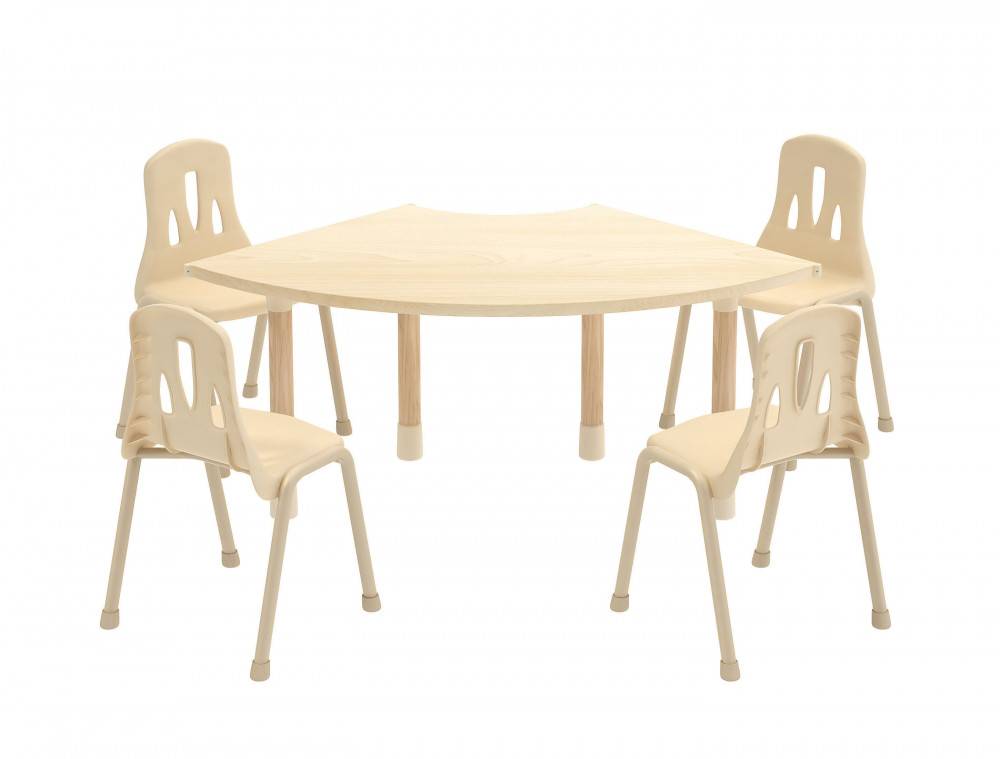طاولة المرح الخشبية أرجل خشب - بدون كراسي 