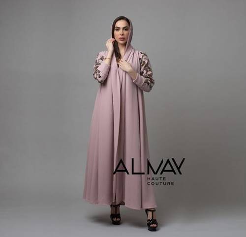  Luxurious abaya with full shakk pieces in closh cut 