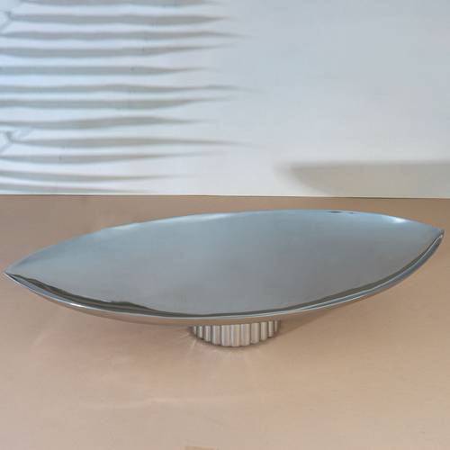 صحن تقديم بيضاوي فضي بقاعدة فاخرة