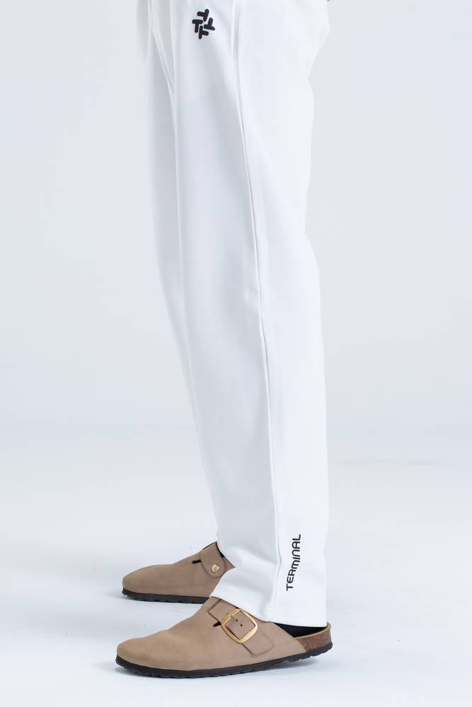 white pants
