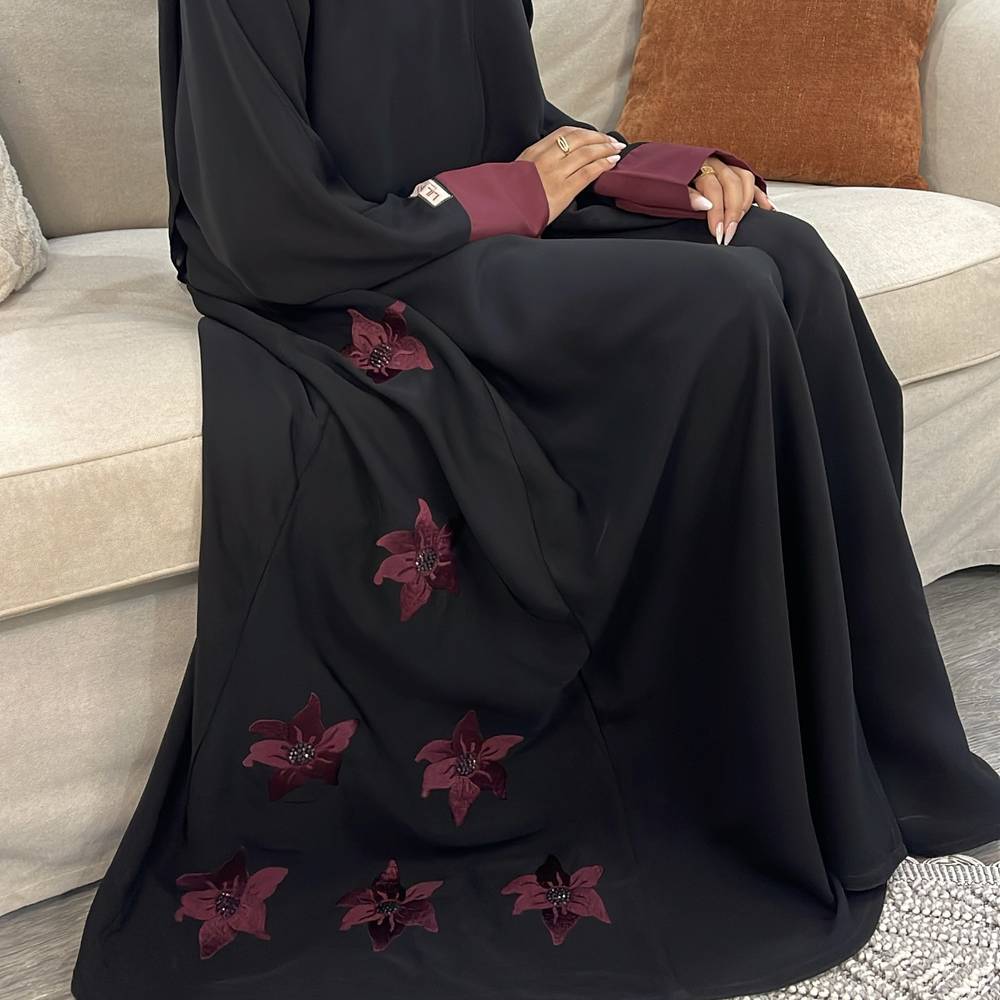 عبايه ليليان