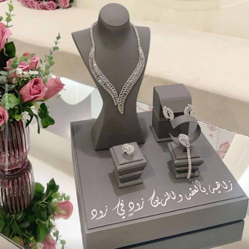 استاند عقد العروس 
