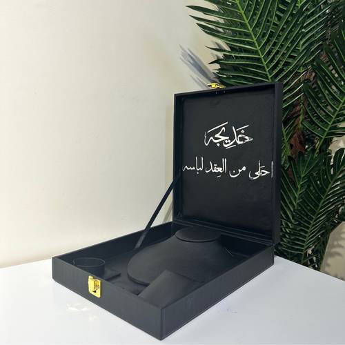بوكس العقد جلد