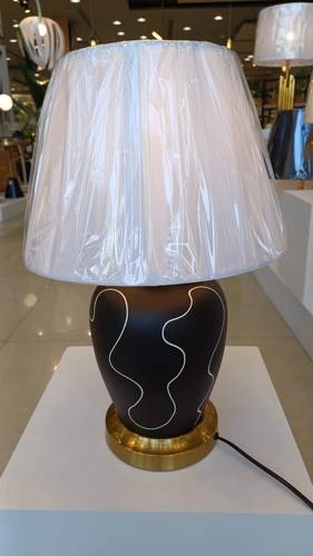 Black ceramic table lamp