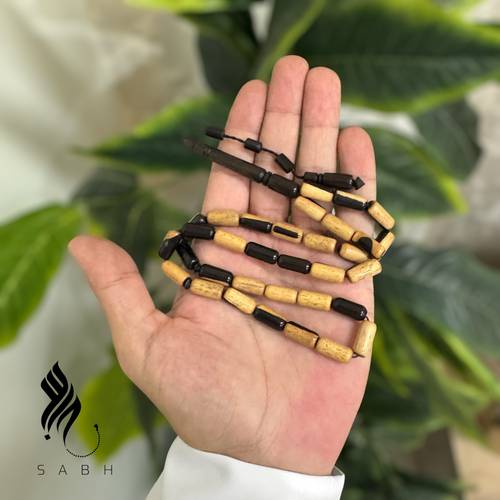 سبحة الأبنوس ( منوصف )