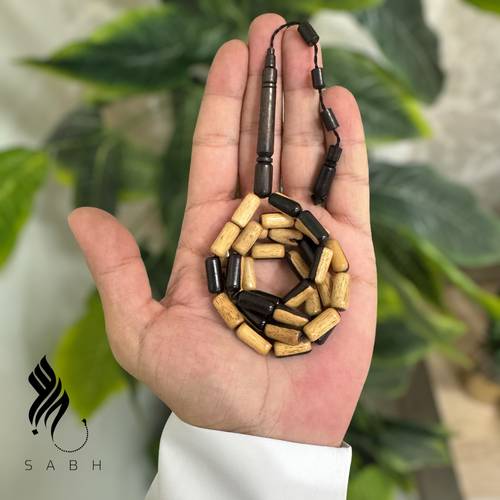 سبحة الأبنوس ( منوصف )