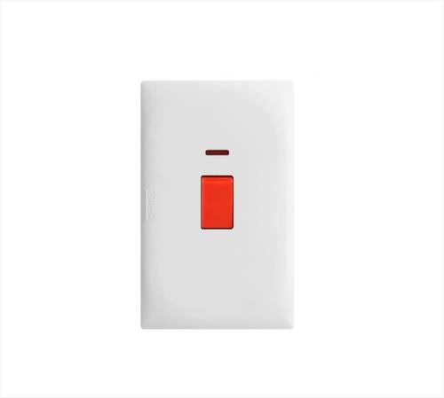 مفتاح مكيف 7*14 بيانو ابيض AULMO PLUS L8120 A