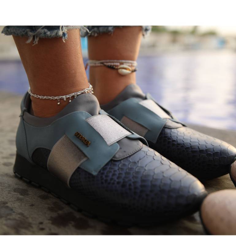 Blue alwafa