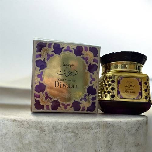 عود معطر الديوان كسر عود مشبعه بالعطر لتبخير الشعر والملابس بعطر خلاب 40 جرام 