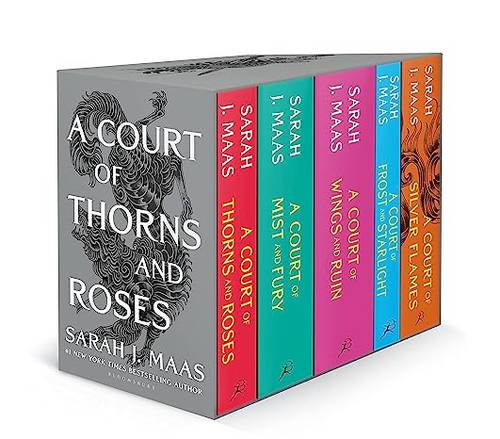 A Court of Thorns and Roses Paperback Box Set (5 books): The first five books of the hottest fantasy series and TikTok sensation