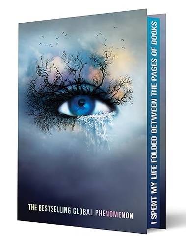 Shatter Me Collector’s Deluxe Limited Edition: A Stunning Limited Edition of the Groundbreaking Series (Shatter Me: Series One, 1) by Tahereh Mafi