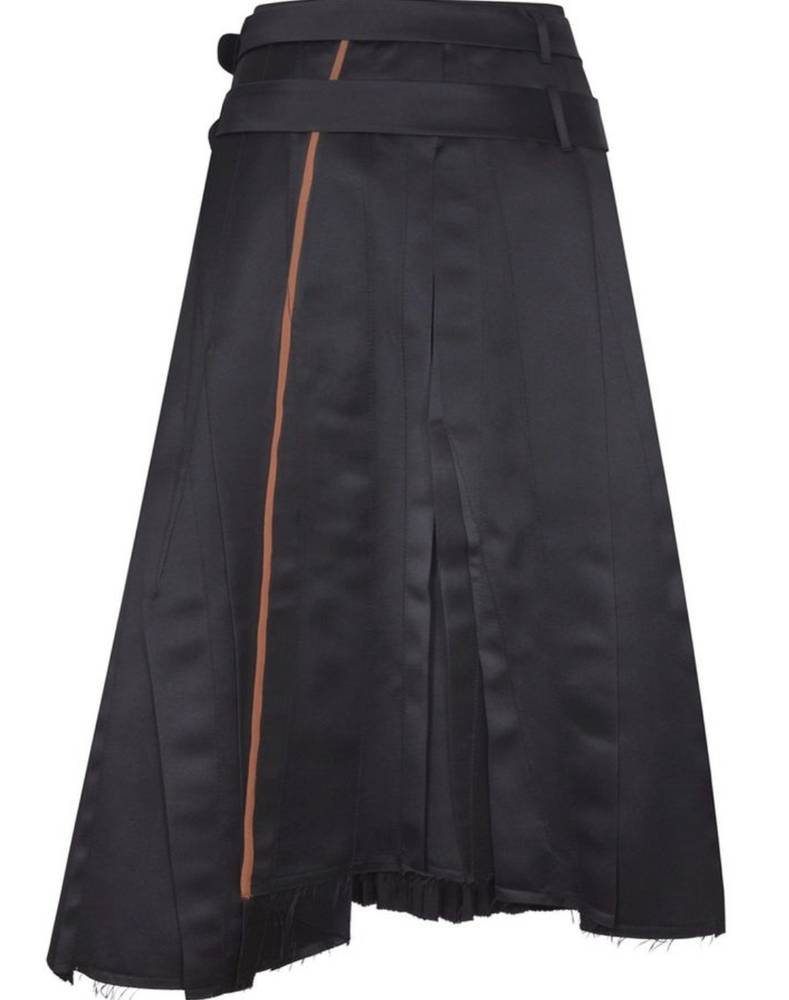  Asymmeric skirt