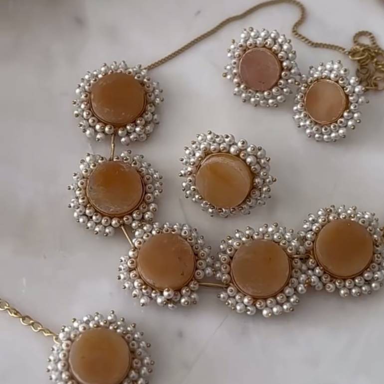 caramel stone set