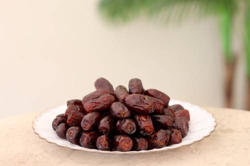 تمر فرض