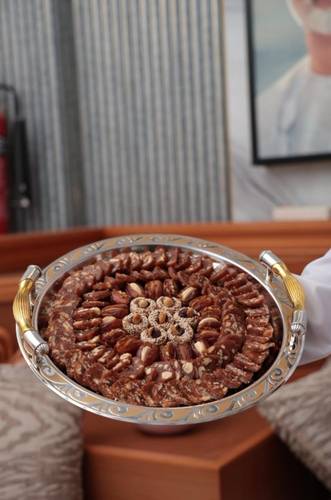 صحن ضيافة تمرية
