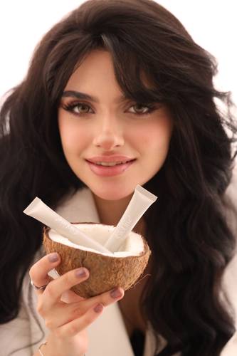Gloss Coconut