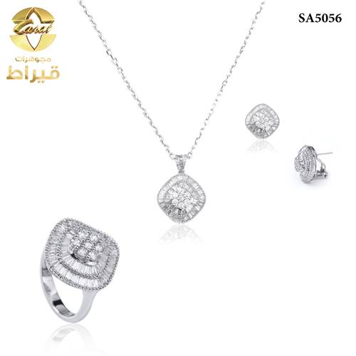 نصف طقم ذهب ابيض مع الماس