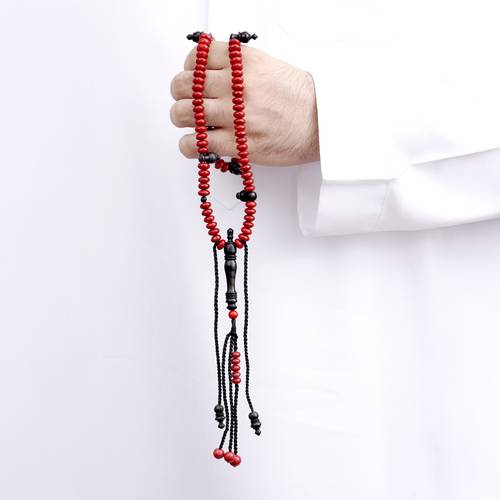 سبحة مرجان أحمر و خشب