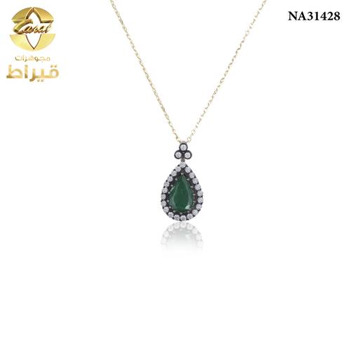 عقد ذهب و فضة مع الماس و زمرد عيار 18
