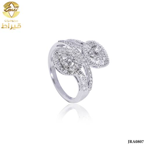 خاتم  ذهب ابيض مع الماس عيار 18