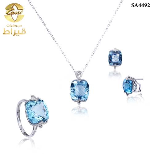  نصف طقم ذهب ابيض مع الماس عيار 18