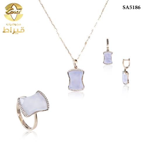  نصف طقم ذهب ابيض مع الماس عيار 18