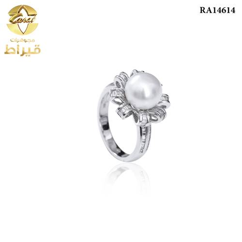خاتم ذهب ابيض مع الماس و لولو عيار 18