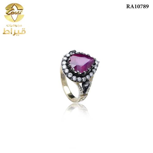  خاتم ذهب مع الماس مع ياقوت عيار 18