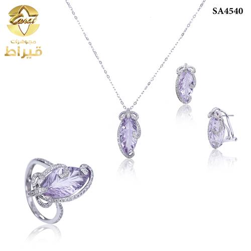  نصف طقم ذهب ابيض مع الماس عيار 18